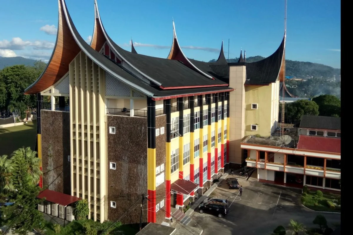 UMP Sumatera Barat Resmi Naik Menjadi Rp3.182.955
