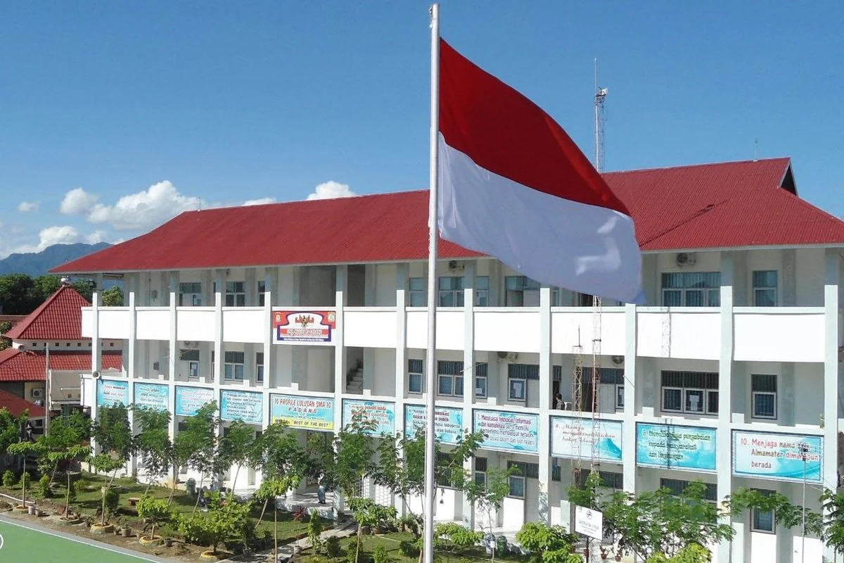 Warga Gelisah, Masa Depan Pendidiikan Anak Dipersimpangan Kelam