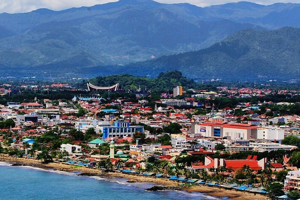 HASIL SURVEY, PENGAMEN DINILAI GANGGU KENYAMANAN WISATAWAN