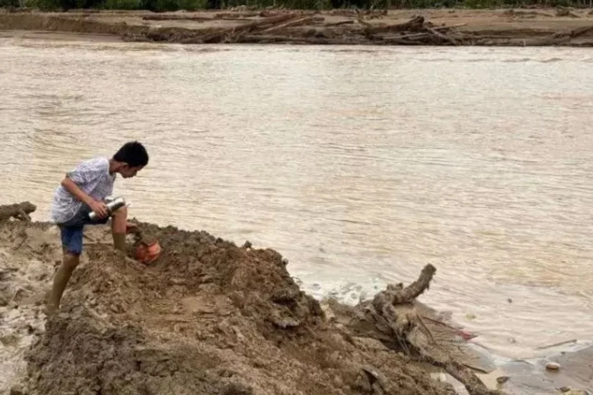 Banjir Berulang di Padang, Masalah Struktural Tak Tuntas