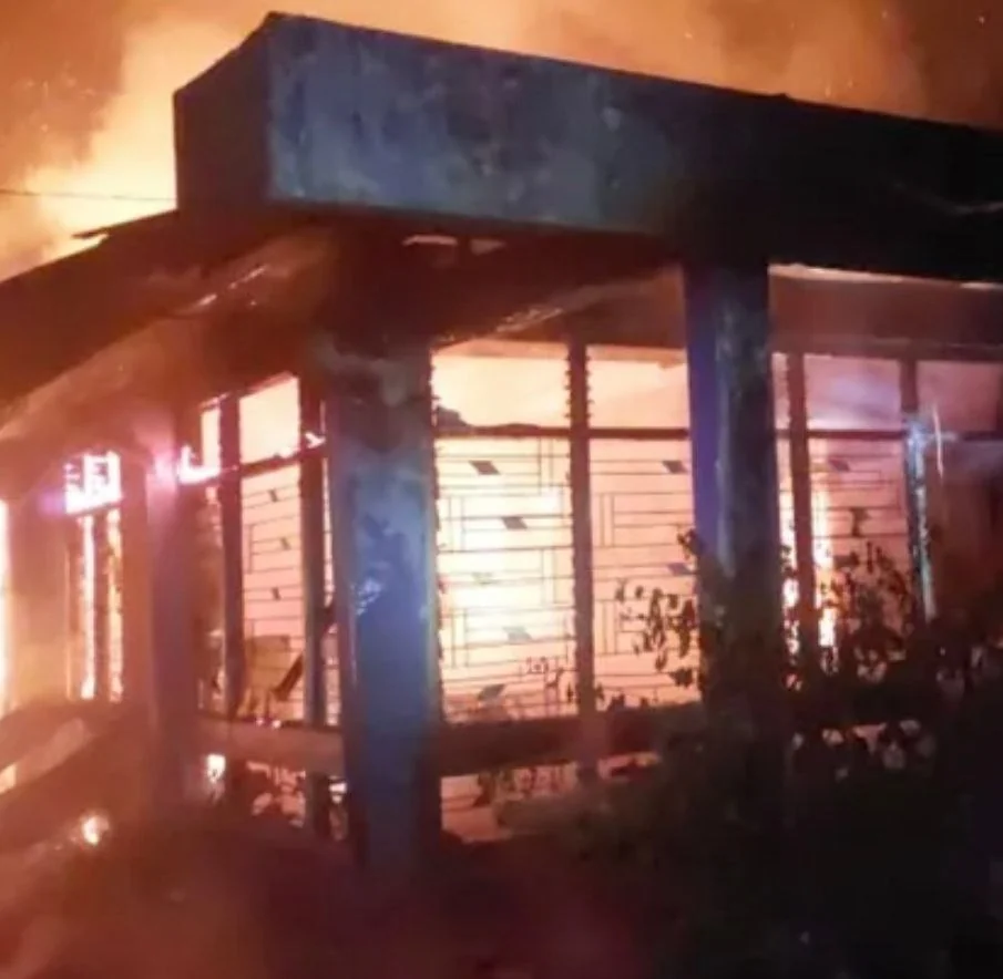 Dua Rumah Terbakar di Jati 9 Warga Mengungsi